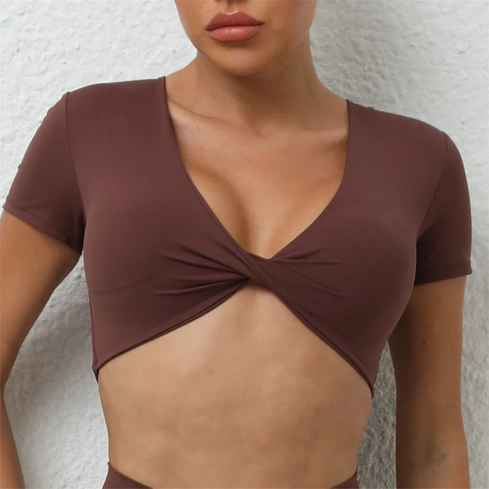 Short Crop Yoga Shirt